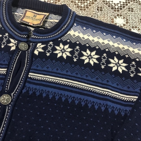Dale of Norway cardigan sweater - Picture 3 of 9
